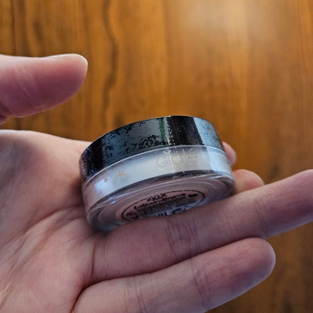 Ciate Extraordinary Translucent Powder ~ Loose Translucent Setting Powder 5G - Picture 4 of 5